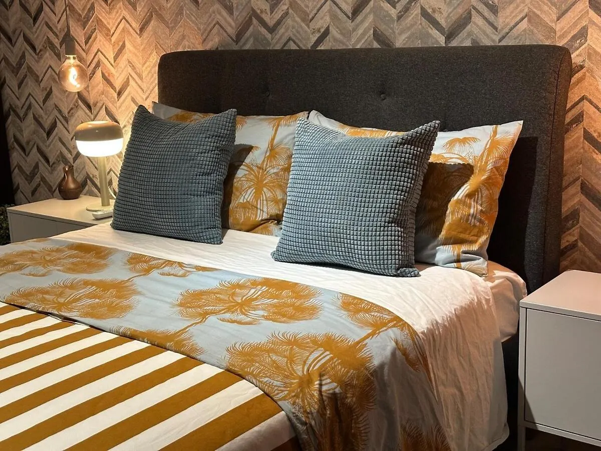 דירה סנטיאגו דה לוס קבאלרוס Acogedor Penthouse De 2 Habitacion